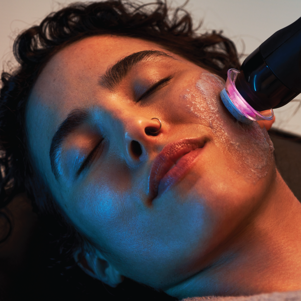 Glo2Facial Treatment